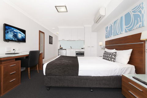 Hotel Chino - Foster Accommodation 1