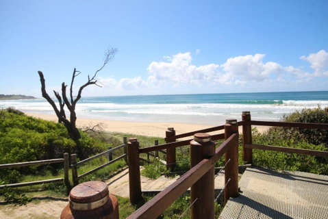 Irvin Villa - Coffs Harbour, NSW - Foster Accommodation 3