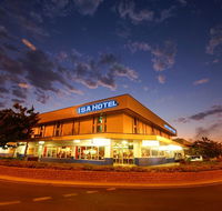 Isa Hotel - Foster Accommodation