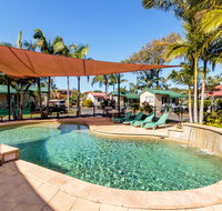 Jacaranda Holiday Park - Foster Accommodation
