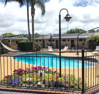 James Street Motor Inn - Foster Accommodation