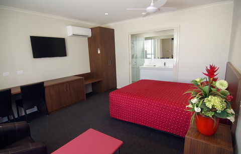 Jane Eliza Motor Inn - Foster Accommodation 0