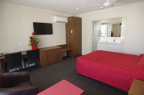 Jane Eliza Motor Inn - Foster Accommodation 3