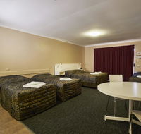 Jefferys Motel - Foster Accommodation