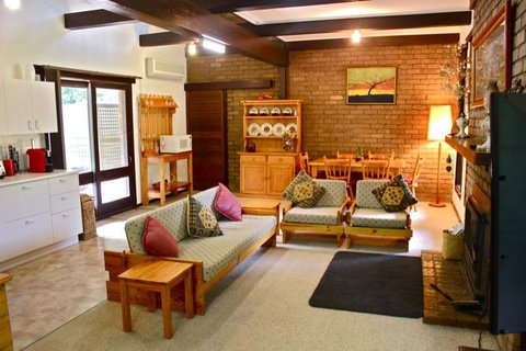Kaighins Place - Foster Accommodation 0