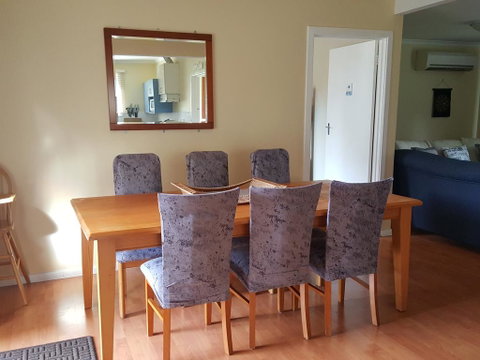 Kaishua House - JK Family Lake House - Foster Accommodation 3