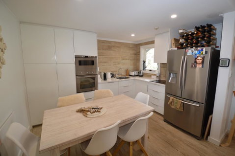 Karas 10 - Foster Accommodation 3