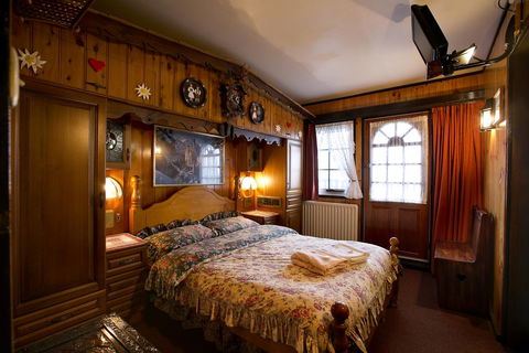 Karelia Alpine Lodge - Foster Accommodation 0
