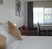 Karinga Motel SureStay Hotel by Best Western - Foster Accommodation