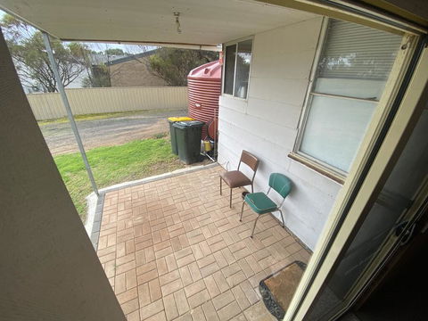 Karoonda Accommodation - Foster Accommodation 2