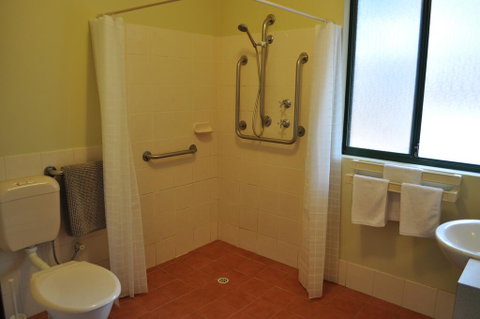 Karri Valley Chalets - Foster Accommodation 3