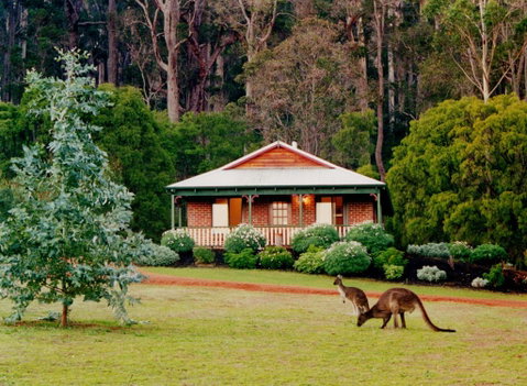 Karri Valley Chalets - Foster Accommodation 0