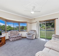 Kepal House - Budget friendly family home - Foster Accommodation