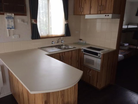 Kerang Cabins - Foster Accommodation 2