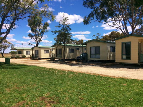 Kerang Cabins - Foster Accommodation 3