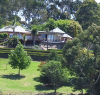 Kiah Country Gardens BB - Foster Accommodation