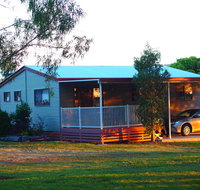 Killarney View Cabins and Caravan Park - Foster Accommodation