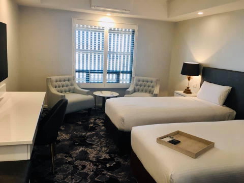 Kingsford Smith Motel - Foster Accommodation 1