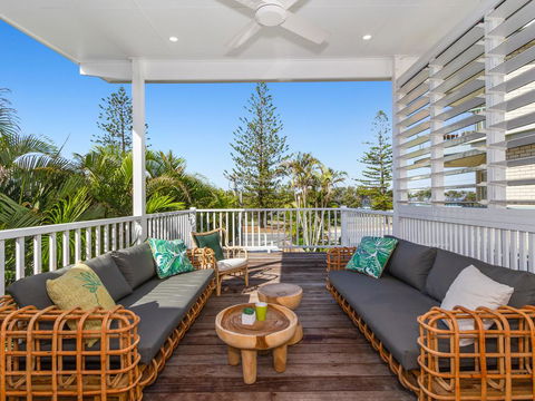 KINGY BEACH HOUSE @ 162 - Foster Accommodation 2