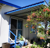 Kitches Cabin - Foster Accommodation