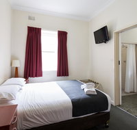 Knickerbocker Hotel - Foster Accommodation