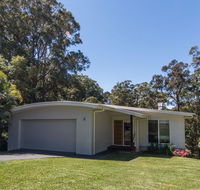 Kookaburras  Smiths - Foster Accommodation