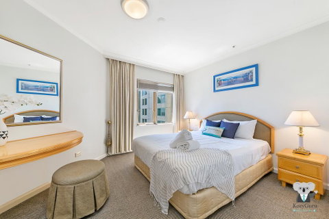 KOZYGURU THE ROCKS HARBOUR BRIDGE VIEW 1 BED APT SWIMMING POOL NTR098 - Foster Accommodation 1