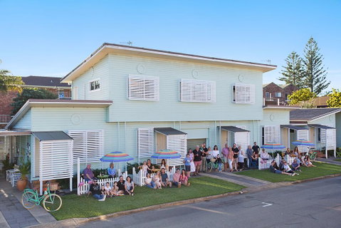 La Costa Beachside Motel - Foster Accommodation 1