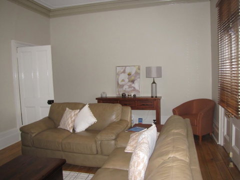 La Dentella- Terrace On Bentinck Street - Foster Accommodation 0