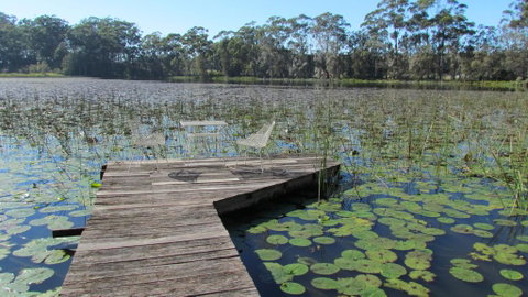 Lake Russell Luxury Retreat - Foster Accommodation 1