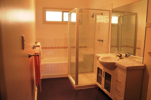 Lake Tyrrell Accommodation - Foster Accommodation 1