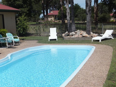 Lakes Entrance Country Cottages - Foster Accommodation 2