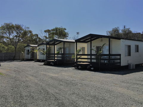 Lakes Main Holiday Park - Foster Accommodation 3