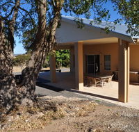 Lambert Estate Retreat - Foster Accommodation