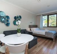 Lane Cove Studio - POOL - PARKING - WIFI - Foster Accommodation