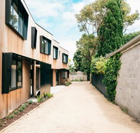 Laneway Apartments - Orientem - Foster Accommodation