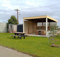 Lang Lang Caravan Park - Foster Accommodation