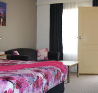 Leagues Motel - Foster Accommodation