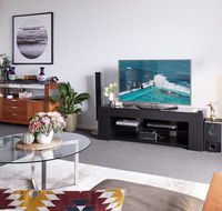 Light-Filled Designer Apartment with Amazing Views - Foster Accommodation