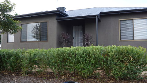 Lincoln Breeze - Foster Accommodation 0