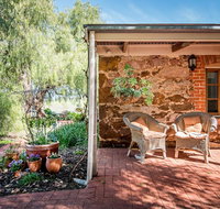 Lucy's Cottage - Foster Accommodation