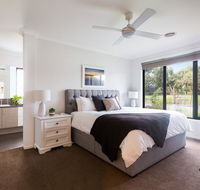 Luxury Escape in Ocean Grove - Foster Accommodation