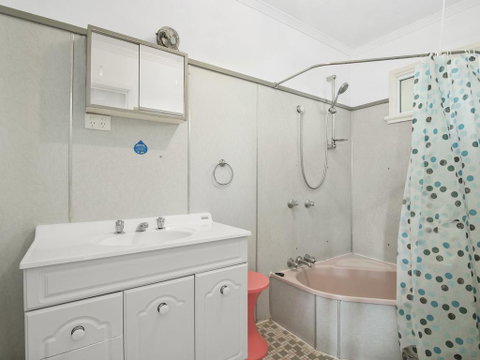 LYDSTEP BILINGA, QLD - Foster Accommodation 2