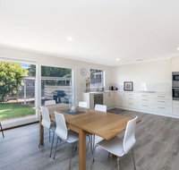 Lyons Cottage - a quaint Whalers Cottage in heart of Port Fairy - Foster Accommodation