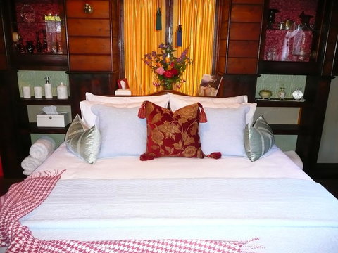 Madam Saddler - On Fraser Clunes - Foster Accommodation 2