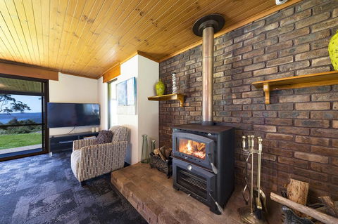 Magic Mountain At Smiths Lake - Foster Accommodation 2