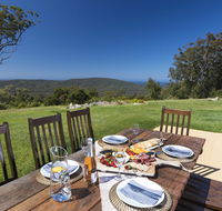 Magic Mountain at Smiths Lake - Foster Accommodation