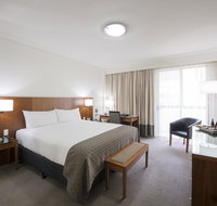Majestic Roof Garden Hotel - Foster Accommodation