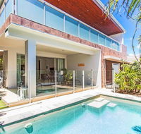 Malibu Beach House  Corporate Boardies - Foster Accommodation