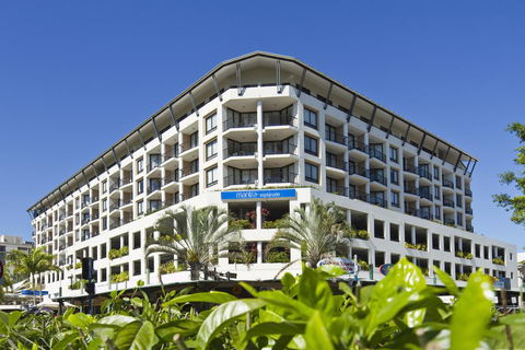 Mantra Esplanade - Foster Accommodation 1